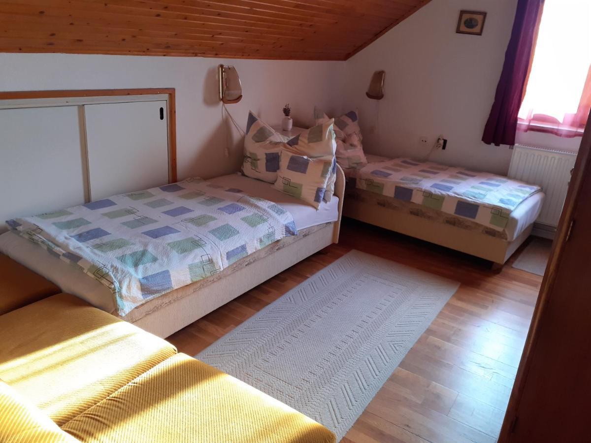 Miklai Haz Apartment Szigliget Bagian luar foto