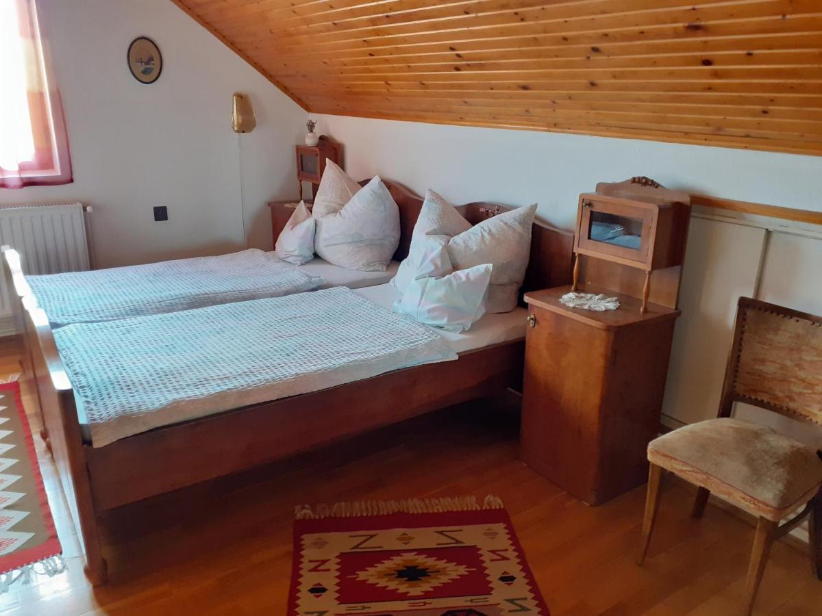 Miklai Haz Apartment Szigliget Bagian luar foto